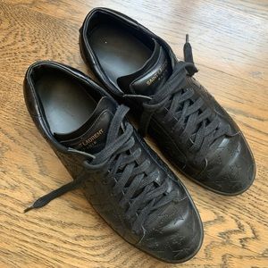 SAINT LAURENT LOW TOP SNEAKERS